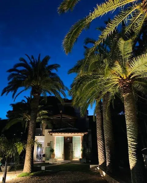 Villa La Clarte Cavalaire-sur-Mer 3*,